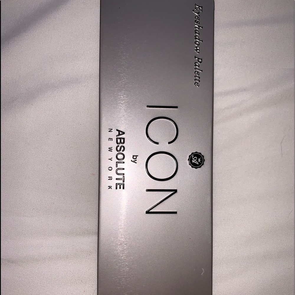 ABSOLUTE NEW YORK; Icon eyeshadow palette
